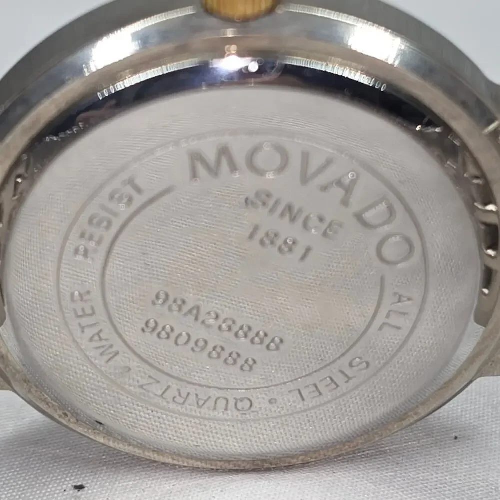 MOVADO MUSEUM TWO‑TONE QUARTZ WATCH – VINTAGE 90'S – 34MM – SAPPHIRE CRYSTAL - Picture 6 of 13